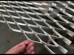 Elmas Delikli Galvanizli Genişletilmiş Metal Hasır 25 * 50mm 1.2 * 2.4m