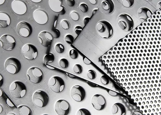 Dekoratif Demir 4.0mm İnce Delikli Sac Levha Hoparlör 1.22 * 2.44m İçin Delinmiş