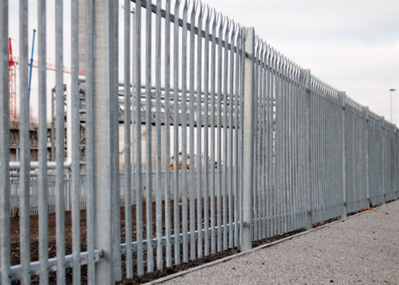 Sıcak Daldırma Galvanizli Euro Çelik Palisade Eskrim 1.5m Yükseklik Endüstriyel Iso9001 Oem