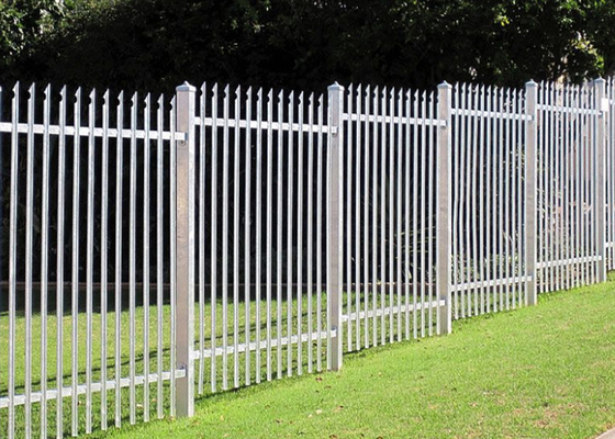 Pvc Kaplı Açı Çubuğu Çelik Palisade Eskrim 1.8 * 2.4m D Konut İçin Soluk