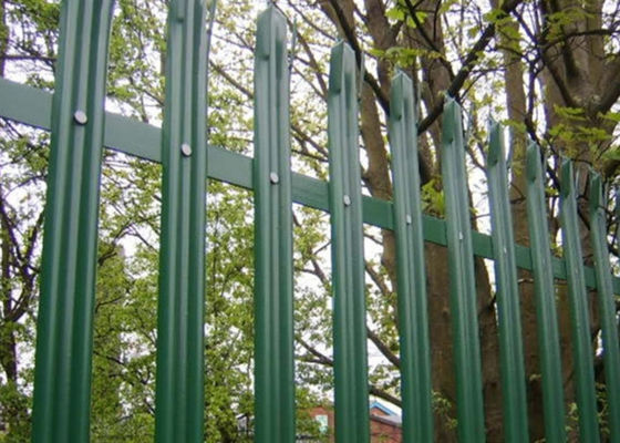 Demiryolu Güvenliği için 2.4 mm Pale ile PVC Kaplı Yeşil Çelik Palisade Çit