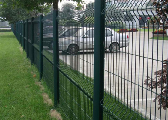 55 * 200mm Üçgen Bükme Çiti Brc Hasır Çit Korozyona Dayanıklı