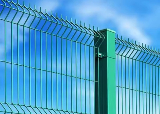 Güvenlik için üçgen bükümleri ile üçgen çit paneli 3D