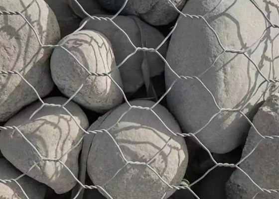 Sıcak Dip Gavanized Gabion Kutusu / Altgen Gabion Taş Kafesleri Sular İçin