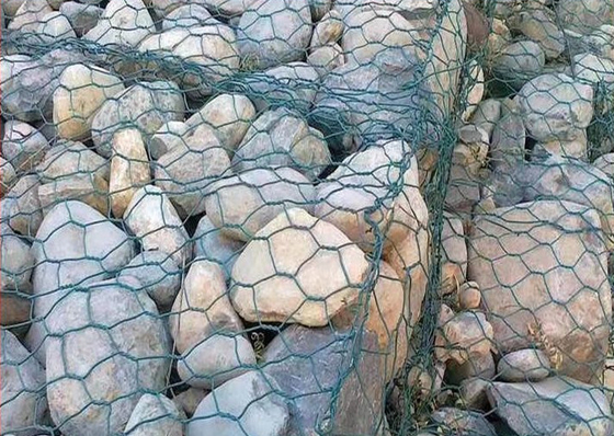 Tozla kaplı Gabion Kutusu / Kaynaklı Gabion Taş Kafesleri 2*1*1m*3.2mm