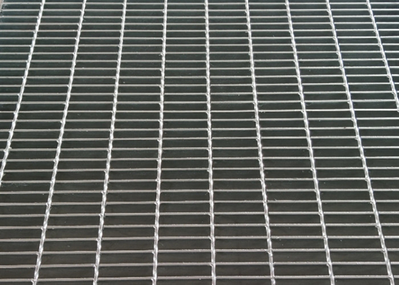Elektrik Santrali için Düşük Karbonlu Çelik Yürüyüş Çitleri 25*3mm
