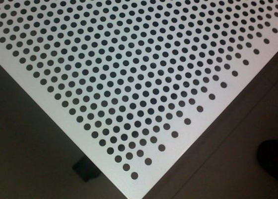 İnşaat için düşük karbonlu çelik perforasyonlu metal levha 7 mm delik