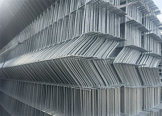 Galvanize V Mesh Fecning / 3D Eğitim / Bahçe için Eğri Tel Ağı Çitleri