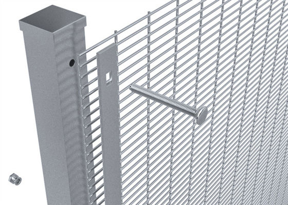 4.0mm Tel kalınlığı 358 Güvenlik Çitleri Fabrika Güvenliği için tırmanma karşıtı
