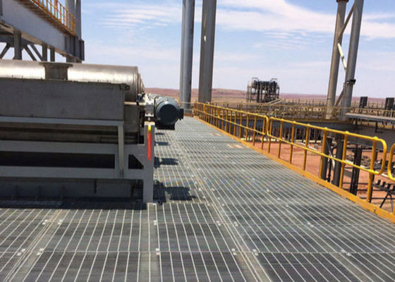 Petrol Kuyuları Kaymaz Sıcak Daldırma Galvanizli Çelik Izgara, Osha Platform Kaplaması İçin