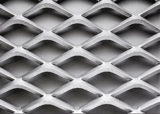 Dekoratif Çit ve Koruyucu Bariyerler için Mükemmel Genişletilmiş Metal Mesh