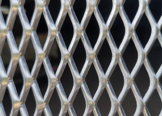 Yapısal Koruyucu Mühendislik için Ağır Hizmet Tipi Genişletilmiş Metal Mesh Panelleri