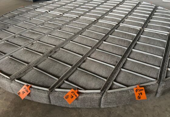 Pürüzsüz gaz OEM için örgüden dokuma tel örgü Demister Pad Sis Eliminator