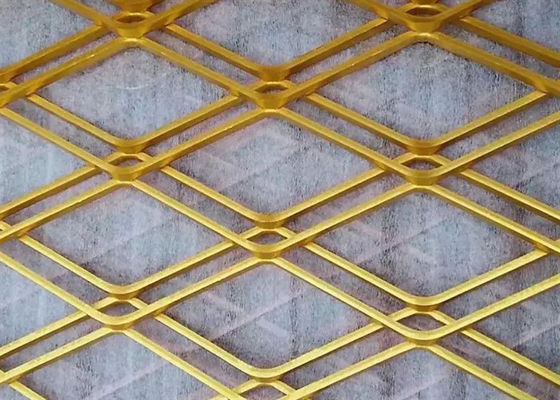 PVC kaplamalı genişletilmiş metal tel örgüsü Dış Koruma için Kullanımı