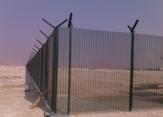 Galvanizli Çelik Çit 358 Güvenlik Çiti Askeri ve Hükümet Siteleri İçin