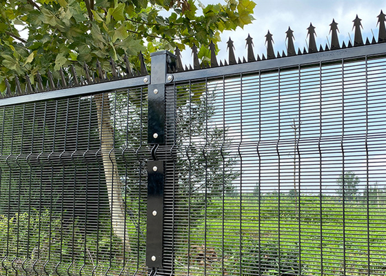 4.0mm 358 Hasır Çit Galvanizli Clear View Anti / Cut 60*60*3.0mm Kare Direk